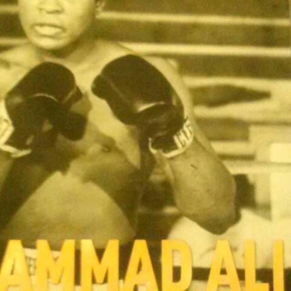 Meet your Posher, Chris - Picture 1 of 1